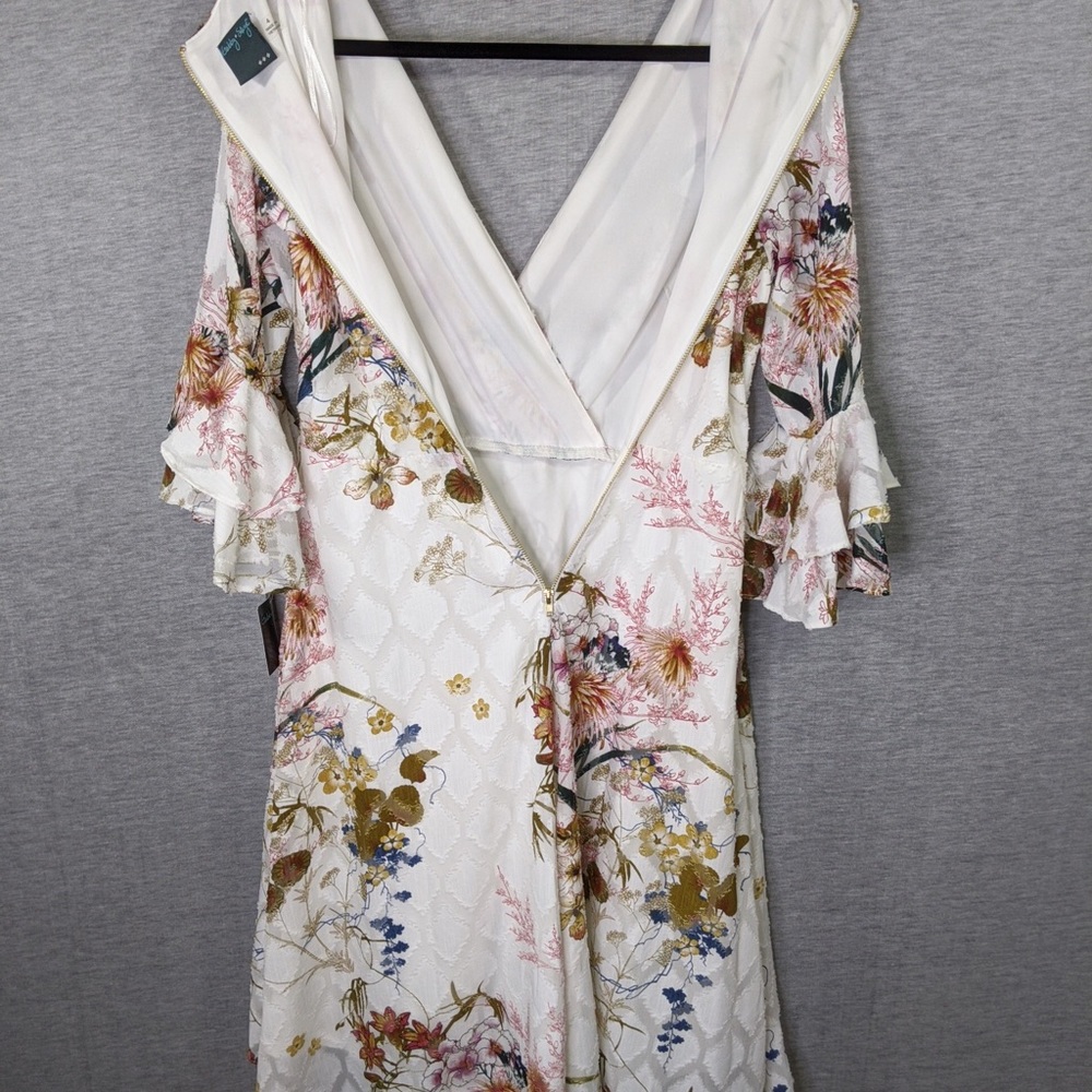 👯♀️Host Pick⚡️Gabby Skye Faux Wrap Dress - Picture 8 of 11